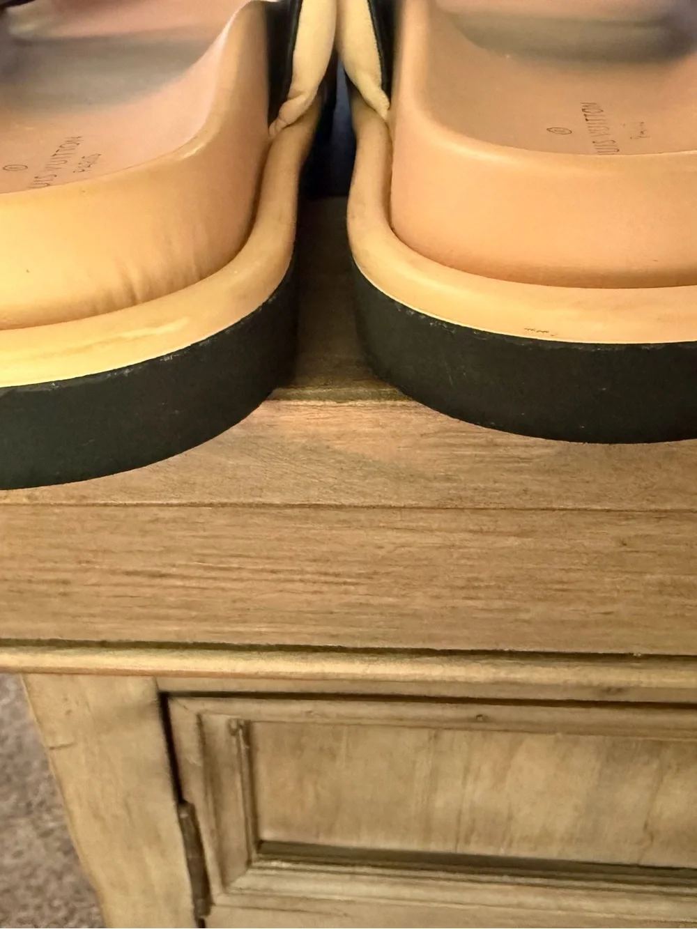 Louis Vuitton Blush Pink Embossed Monogram Slides/Sandals, EU 36/US Size 8 - Picture 2 of 3